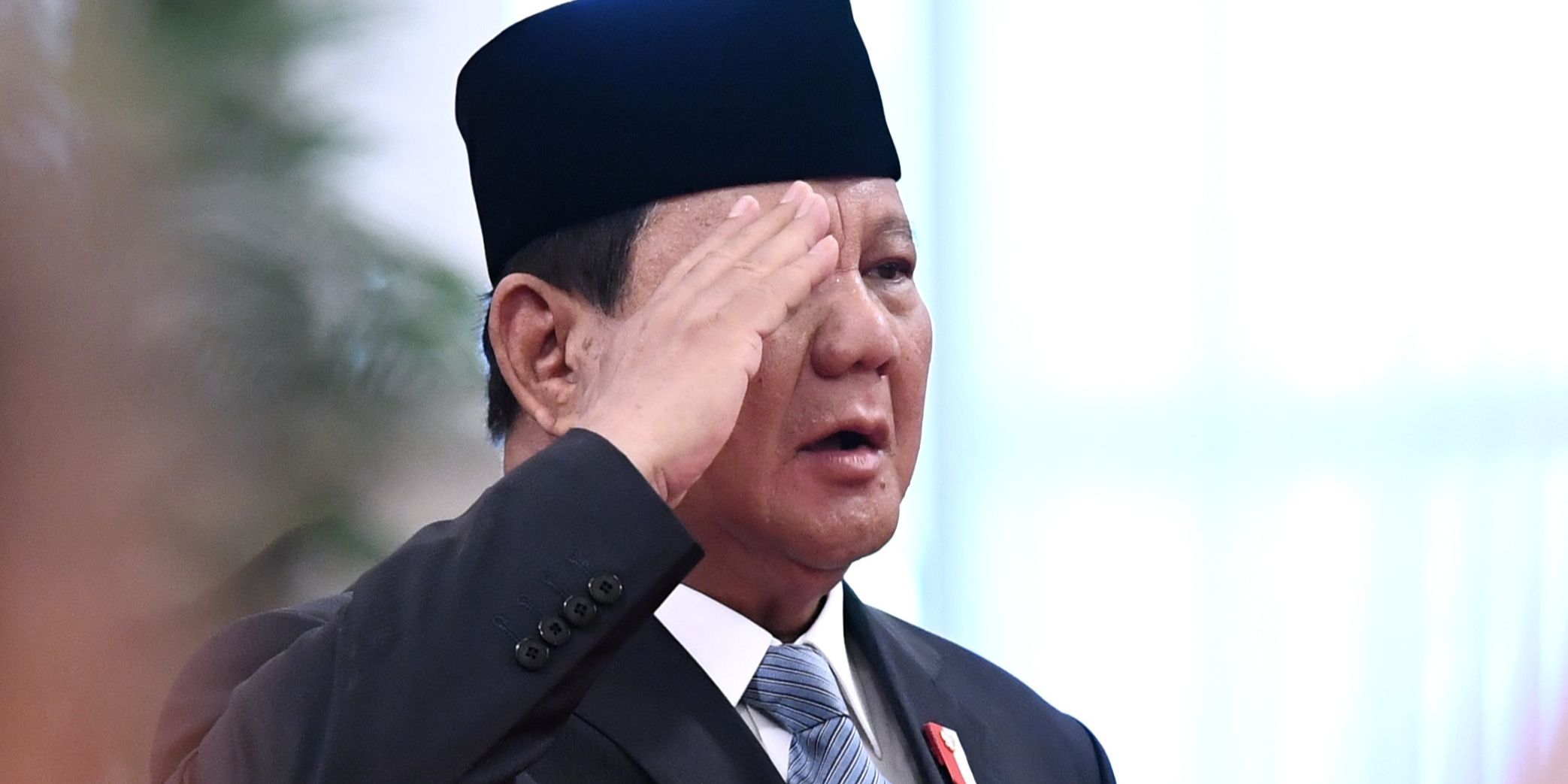 TOP NEWS: Prabowo Gebrak Meja Pidato Perdana Jadi Presiden| Teddy & Luhut Kejutan di Istana