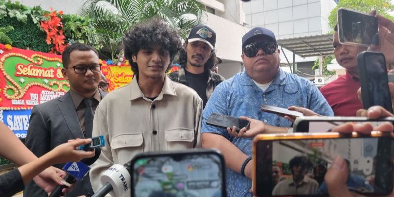 Vadel Badjideh Datangi Kementerian PPPA, Siap Bongkar Bukti Tuduhan Pencabulan Lolly Anak Nikita Mirzani