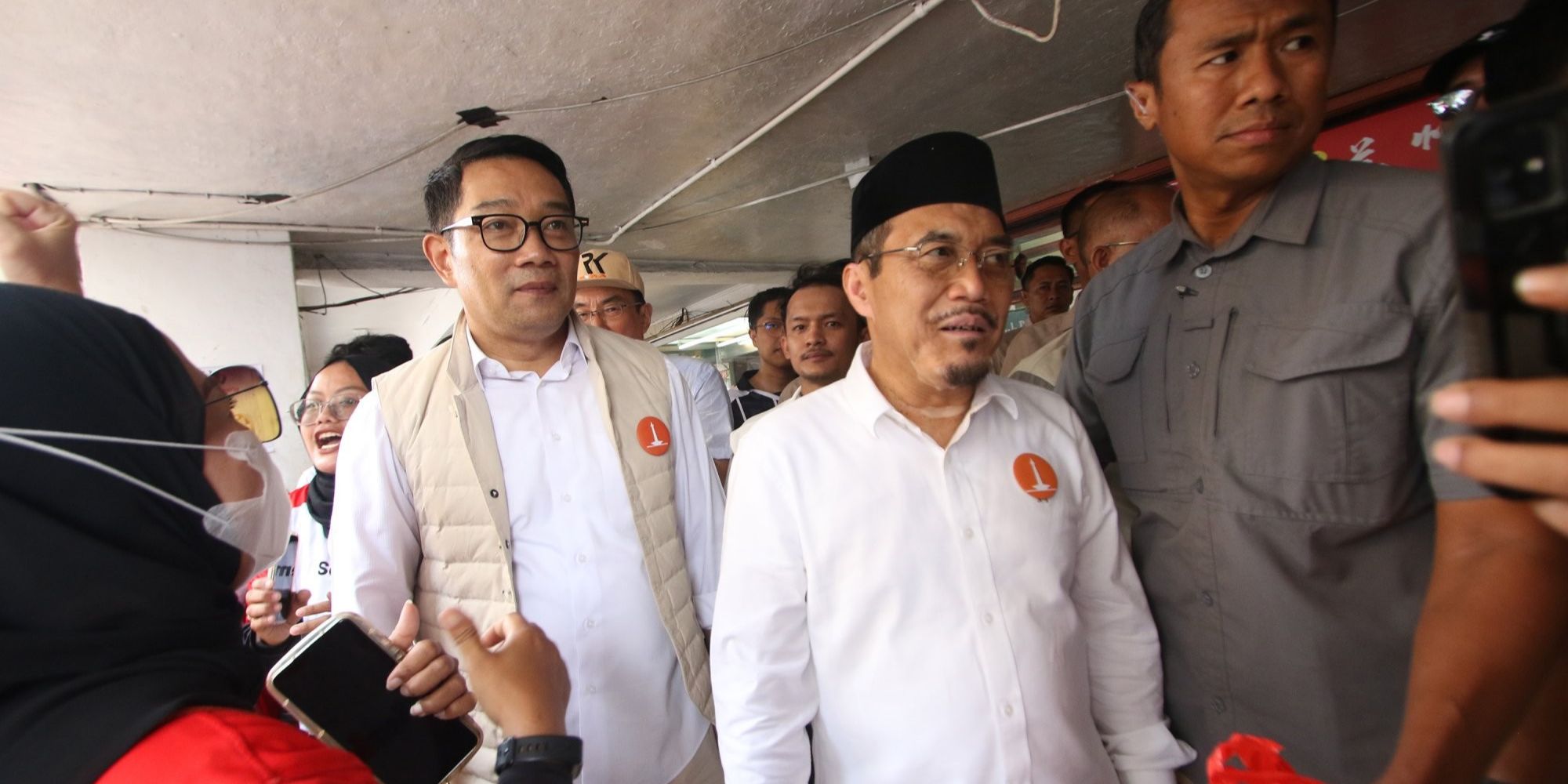 Survei LSI: Ridwan Kamil Jadi Cagub Idola Anak Jaksel, Pramono Unggul di 4 Wilayah