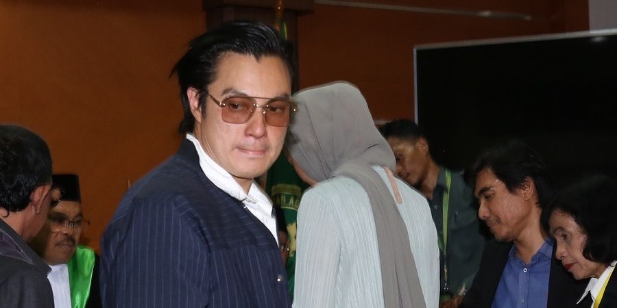 Bertemu di Sidang Cerai Perdana, Baim Wong dan Paula Verhoeven Tak Saling Sapa