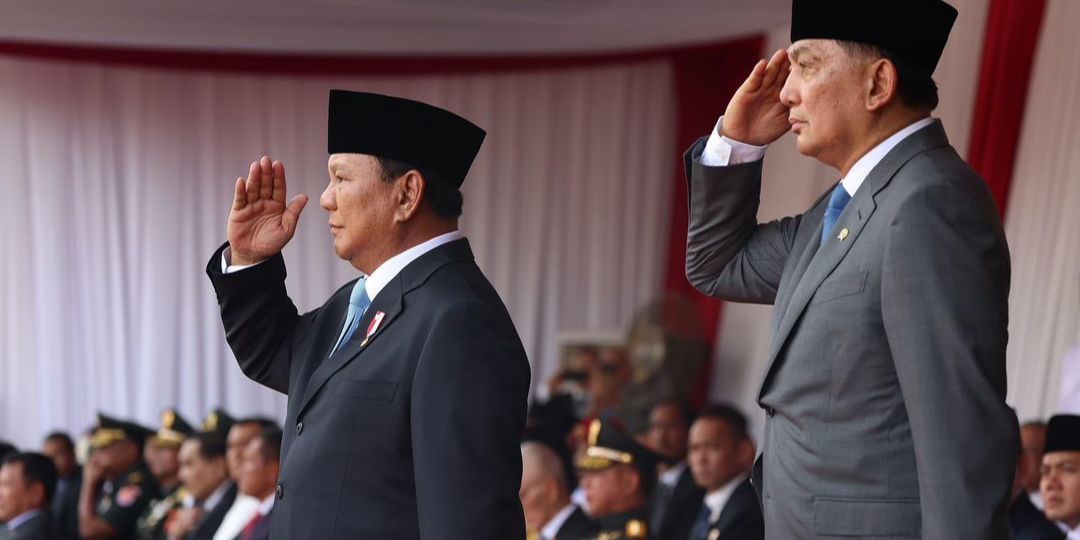 VIDEO: Prabowo Balas Hormat Kasad Maruli, Salam Komando dengan Jenderal Senior Kopassus