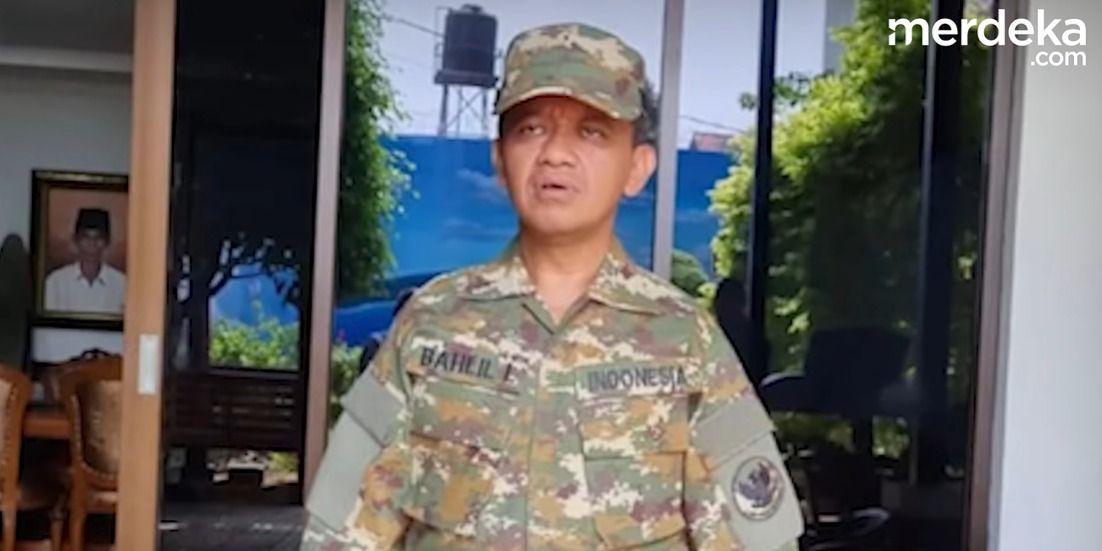 VIDEO: Penampilan Menteri Bahlil & Wamen Diaz Berseragam Loreng Tentara Digembleng di Akmil