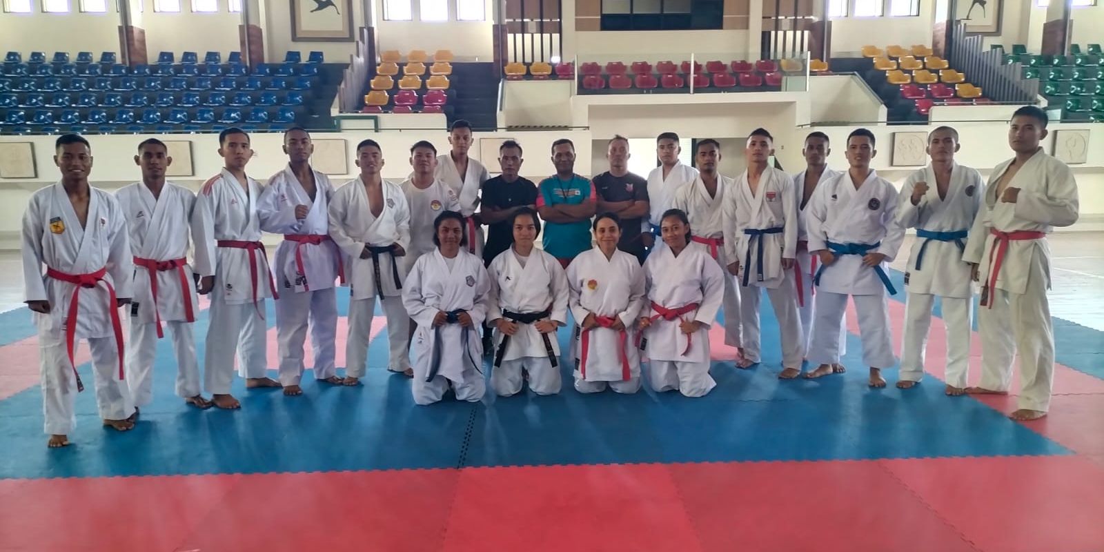 Dua Prajurit Raih Juara 1 dan 3 Kejuaraan Karate Piala Panglima TNI