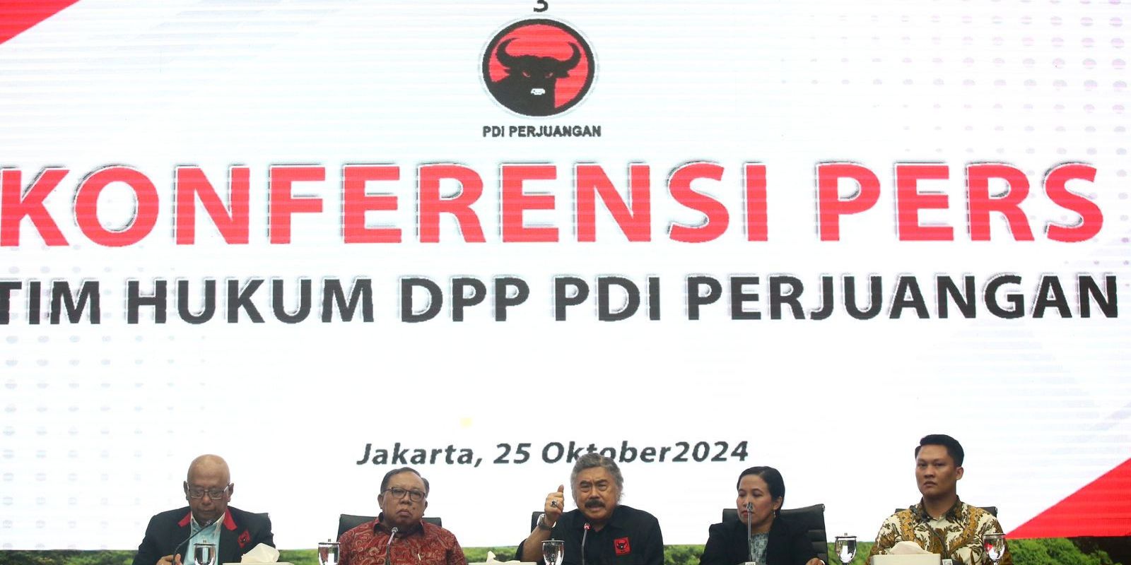 PTUN Tolak Gugatan, Tim Hukum PDIP: Prabowo Yes, Gibran No