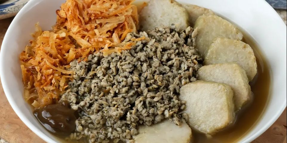 Berapa Kalori dan Nutrisi dari Sebungkus Kupang Lontong? Kalori yang Perlu Diwaspadai dalam Setiap Suapan