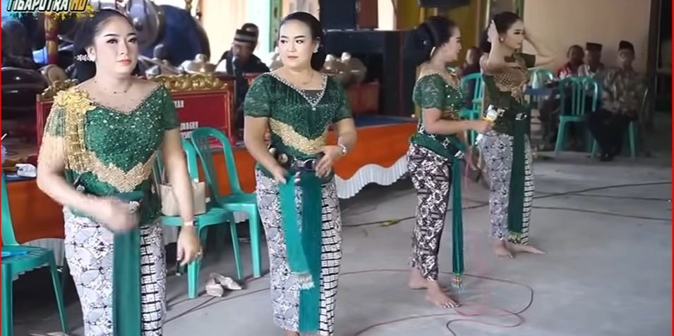 Mengenal Tari Tayub Khas Sragen, Tonjolkan Nilai Kebersamaan dalam Budaya Jawa