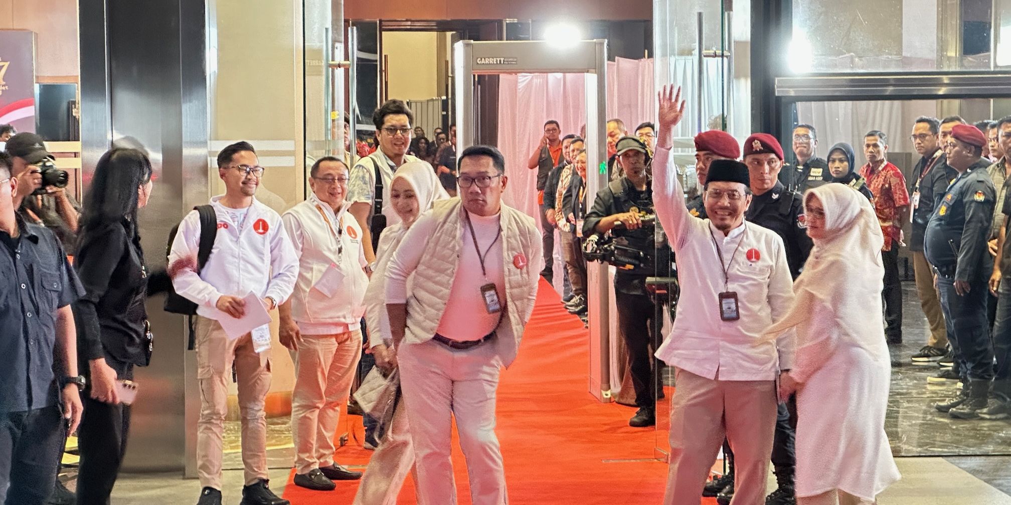 Mantan Ormas Pendukung Anies Kini Deklarasi Siap Menangkan Ridwan Kamil di Pilkada