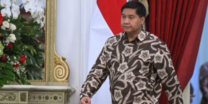 VIDEO: Menteri Maruarar Gebrak Meja, Emosi Birokrasi Kementerian Lelet 