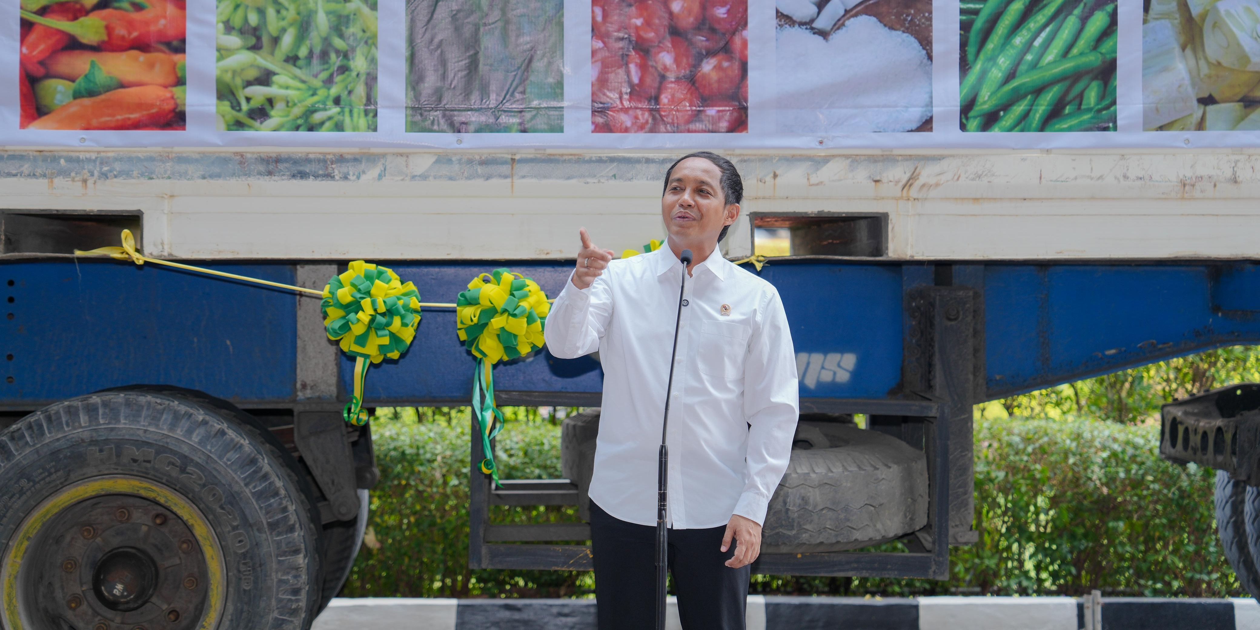 Raja Antoni: Perhutanan Sosial Bentuk Keberpihakan Dalam Pengentasan Kemiskinan dan Kemandirian Pangan