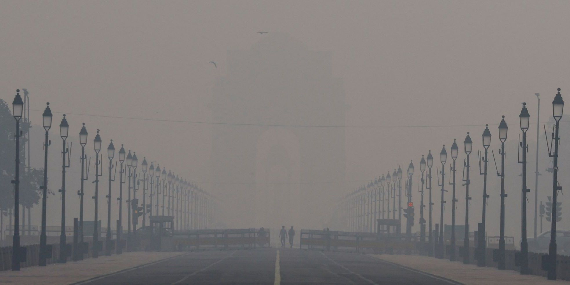 FOTO: Terburuk di Dunia, Begini Penampakan Polusi Parah yang Cekik Warga New Delhi India