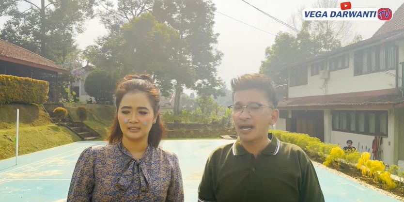 9 Potret Terbaru Megahnya Vila Ruben Onsu di Bogor, Ada Banyak Pendopo, Sawah, Kolam Renang hingga Kebun Sayuran