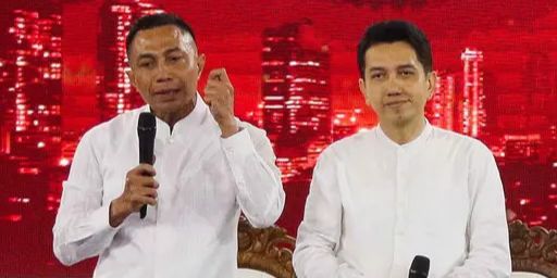 VIDEO: Pengakuan Dharma Sambil Membungkuk Ngaku Jadi Bintang Tiga Karena Pramono Anung