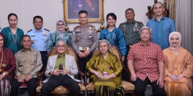 Mengenal Anak Cucu Jenderal Sepuh Mantan Wapres, Karirnya Moncer sampai jadi Jenderal di TNI dan Polri