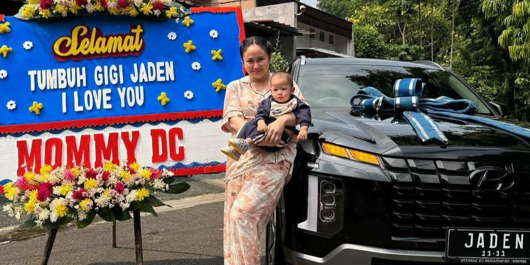 Baru Tumbuh Gigi, Jaden Anak Denise Dapat Hadiah Mobil Mewah Seharga Rp1 Miliar