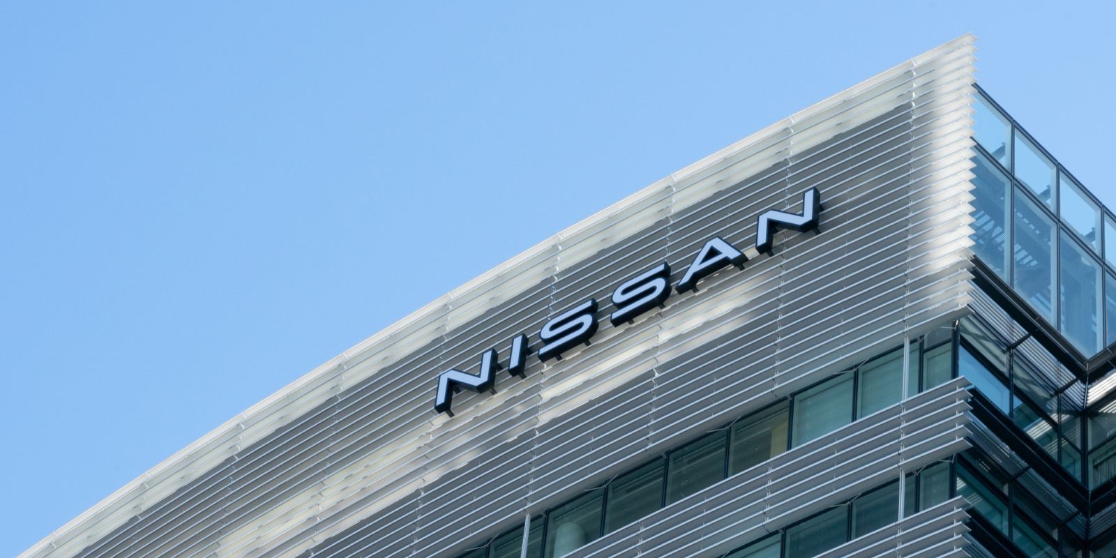 Nissan Mengurangi Produksi Sebesar 20% dan PHK 9.000 Pegawai