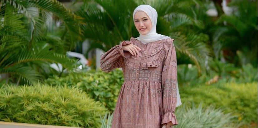 Rekomendasi Gamis Mahal yang Cocok untuk Lebaran 2025, Ada yang Rp180.000 Per Meter