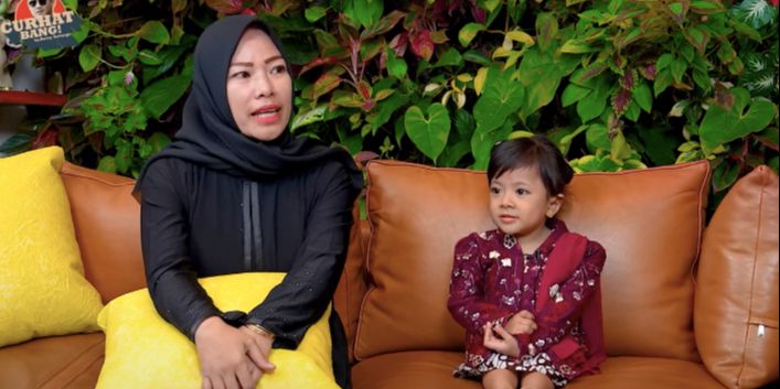 Sambil Meneteskan Air Mata, Cerita Mamah Zehan Sang Anak Sering Dihujat Memilih Cari Kontrakan yang Sepi Jauh Kemana-mana