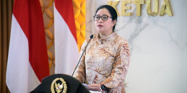 Puan Ingatkan Pemerintah Perhatikan Aspek Pendidikan dan Pariwisata Akibat Erupsi Gunung Lewotobi