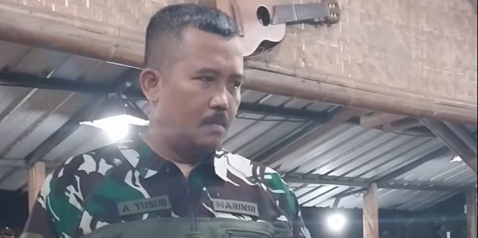 Tinggi Gede Sangar dan Berkumis, Ini Potret Prajurit TNI AL Jadi Komika Lucu Habis