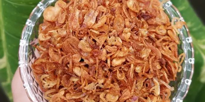 Begini Trik Buat Bawang Goreng Rumahan yang Renyah dan Tahan Lama