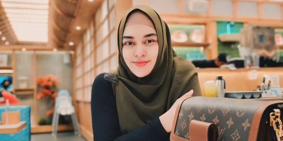 Fakta-fakta Zeda Salim yang Dikabarkan Dekat dengan Ammar Zoni, Wanita Berhijab Dulu Aktif Jadi Presenter TV