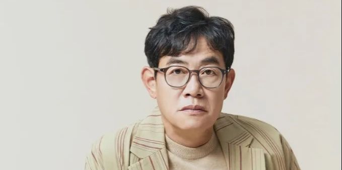 Artis Korea Lee Kyung Kyu Viral Keciduk Nonton Timnas Indonesia di GBK, Lunasi Janji dengan Shin Tae-yong?