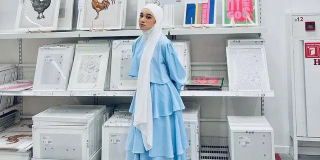 Ingin Elegan di Hari Raya? Intip 4 Inspriasi Outfit Lebaran 2025 untuk Remaja ala Selebriti