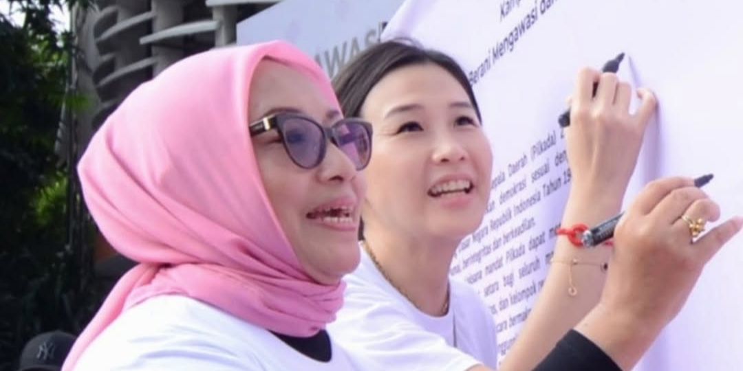 Penampilan Sederhana Tapi Bersinar Veronica Tan Bersama Menteri Arifah, Singgung Perempuan Sejajar dengan Pria