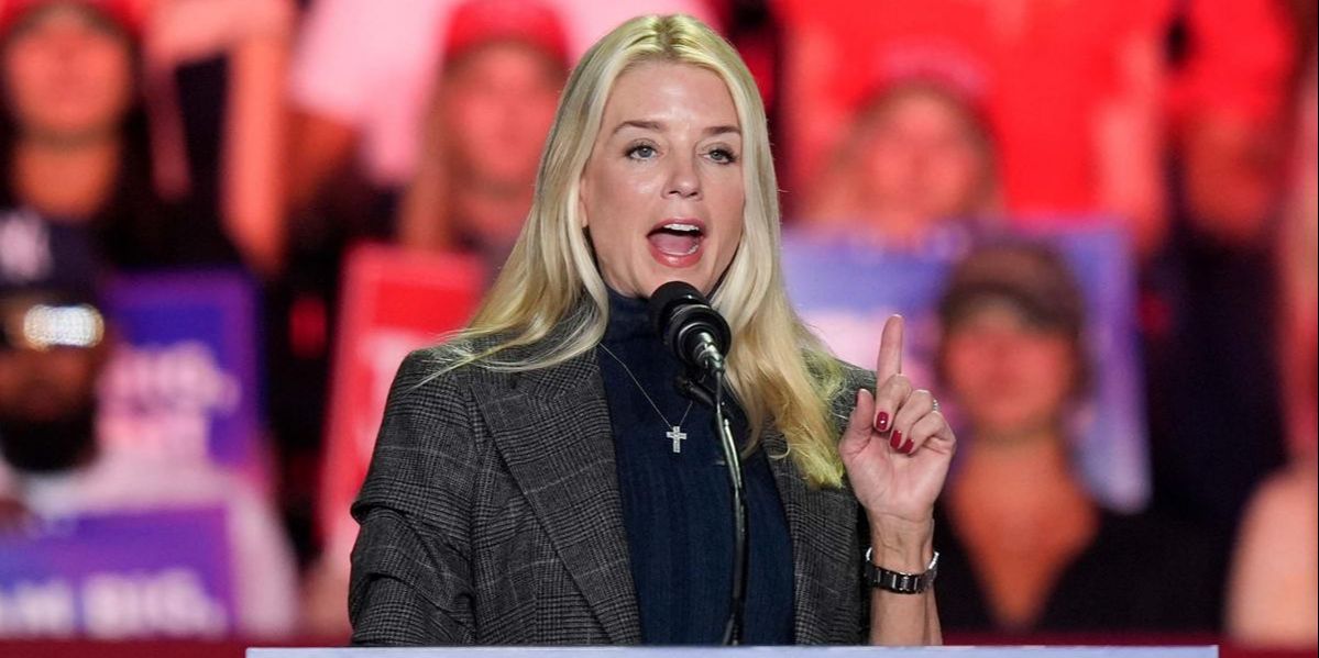 Pam Bondi Ditunjuk Jadi Pemimpin Departemen Kehakiman Amerika Serikat, Siapa Sosoknya?