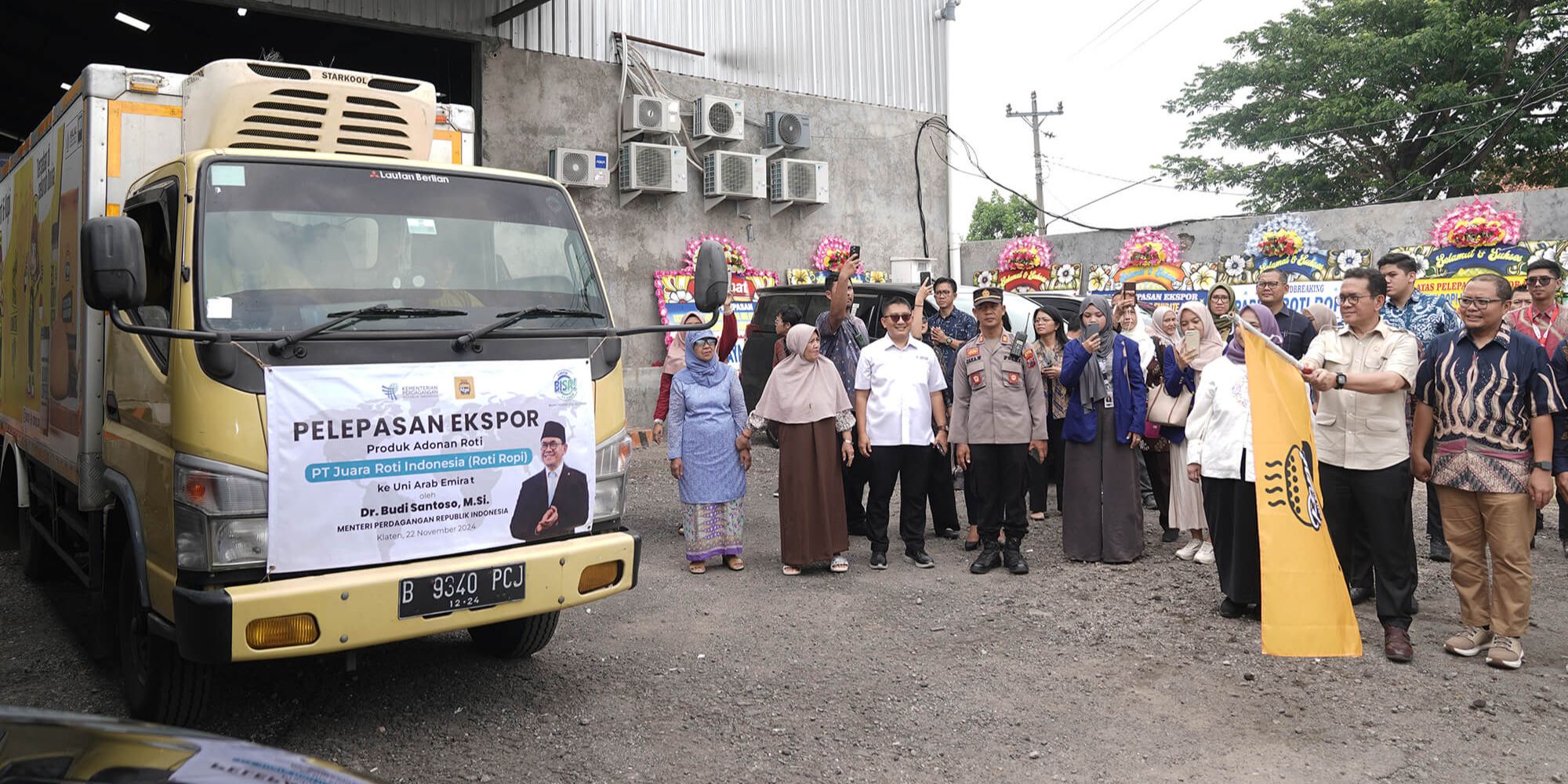 Lepas Ekspor Adonan Roti ke Uni Emirat Arab, Mendag Budi Ajak Pelaku Usaha Perkuat Citra Produk Indonesia