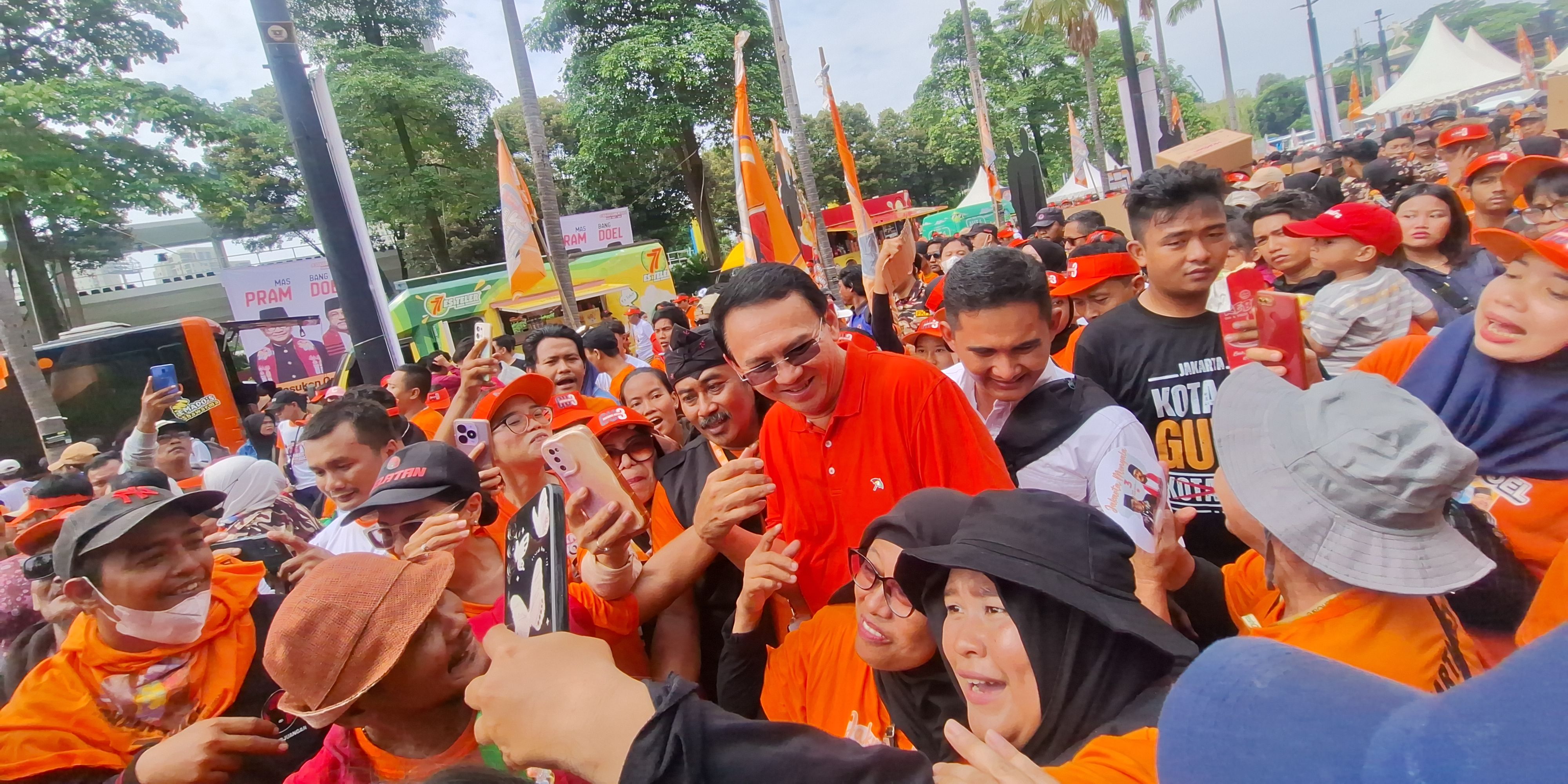 Batal Satu Panggung, Ahok Ungkap Alasan Anies Tak Datang Kampanye Akbar Pramono-Rano