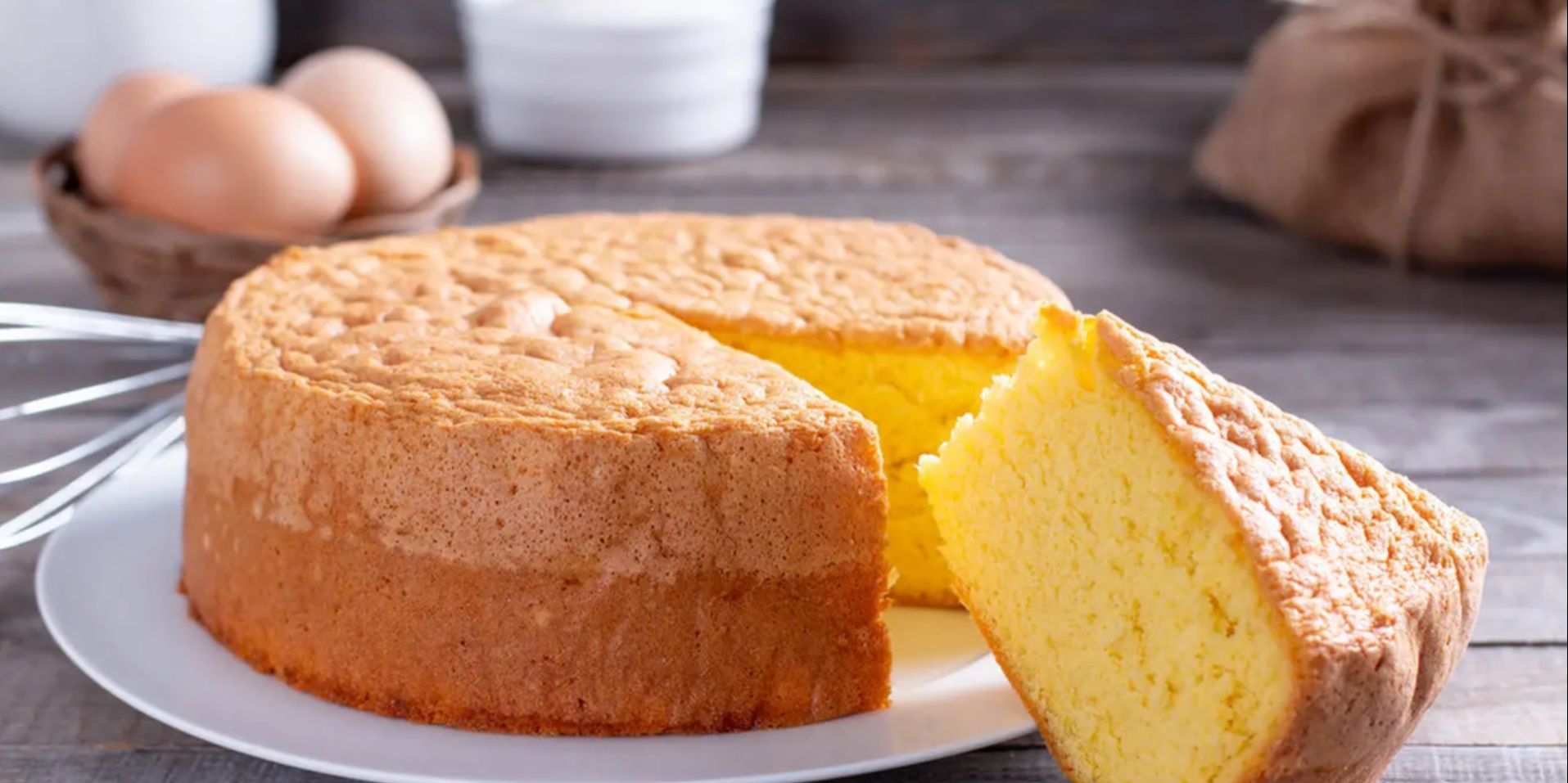 Rahasia Chiffon Cake Sempurna, Tips Anti Gagal dan 4 Resep Sederhana yang Wajib Dicoba untuk Sambut Tahun Baru