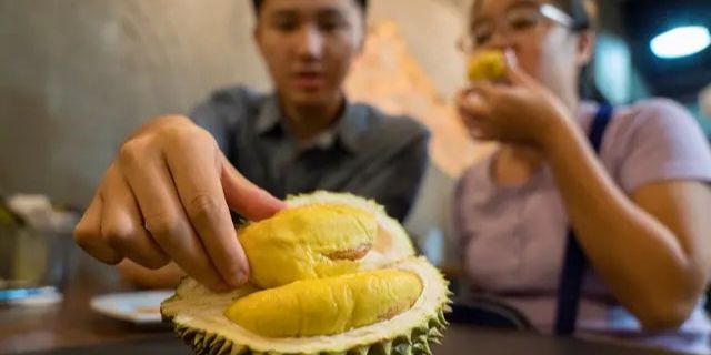 Jangan Makan Durian Kalau Mau Hipertensi, Mitos Atau Fakta?