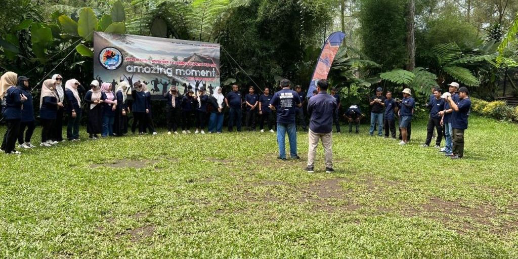 Tumbuhkan Kebersamaan, Dinas Kominfo Kalsel Gelar Outbound