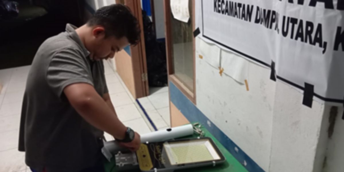 Sistem Penerangan Jalan Umum Berbasis Solar Cell: Solusi untuk Daerah 3T di Sulawesi Tengah