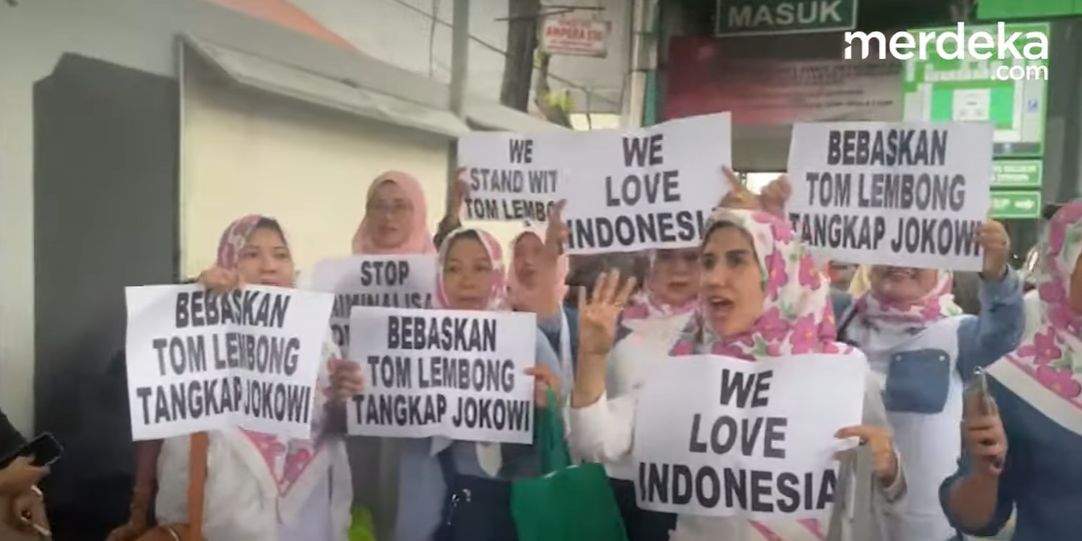 VIDEO: Emosi Meledak Emak-Emak Tom Lembong Kalah Praperadilan, Lantang Minta Keadilan ke Prabowo