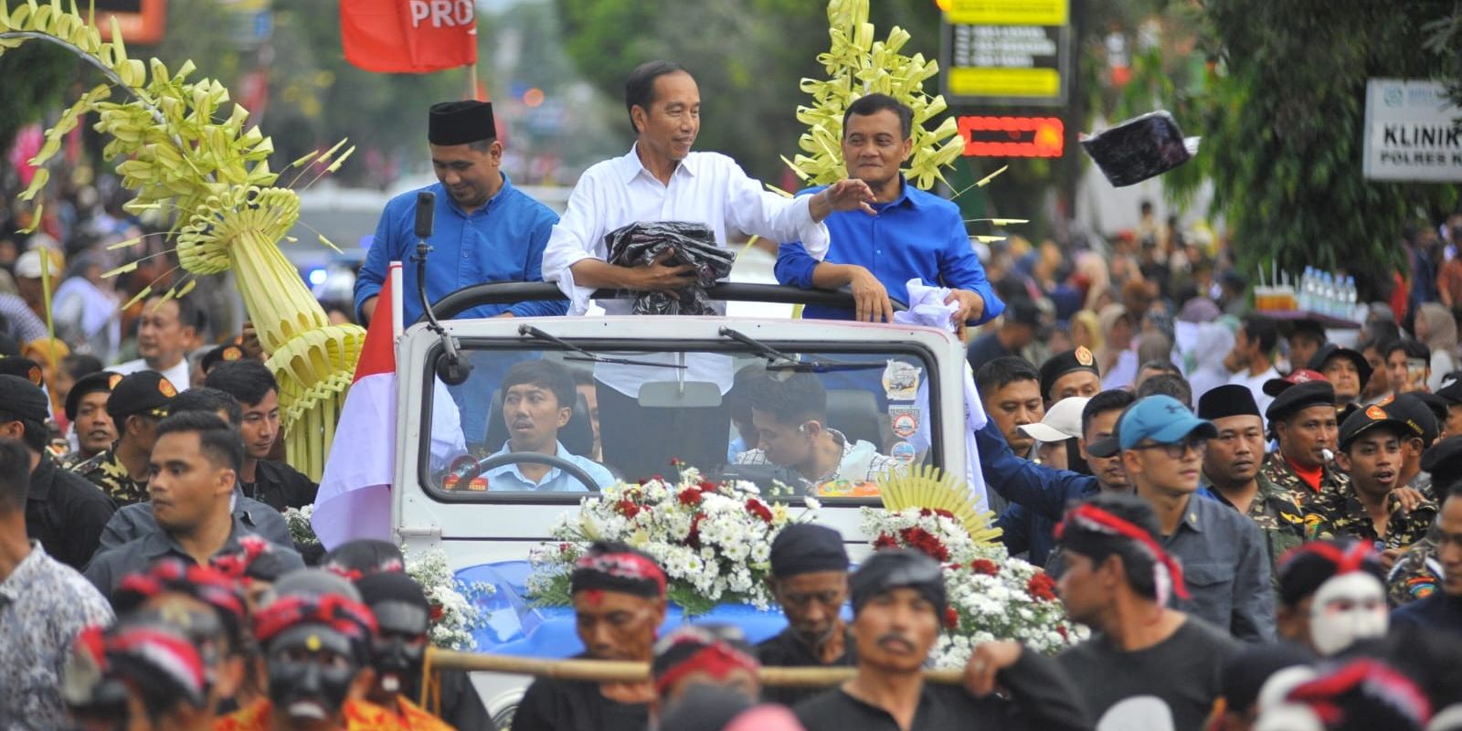 Kemenangan Ahmad Luthfi-Taj Yasin, Diwarnai Isu Bansos Hingga Dukungan Prabowo dan Jokowi