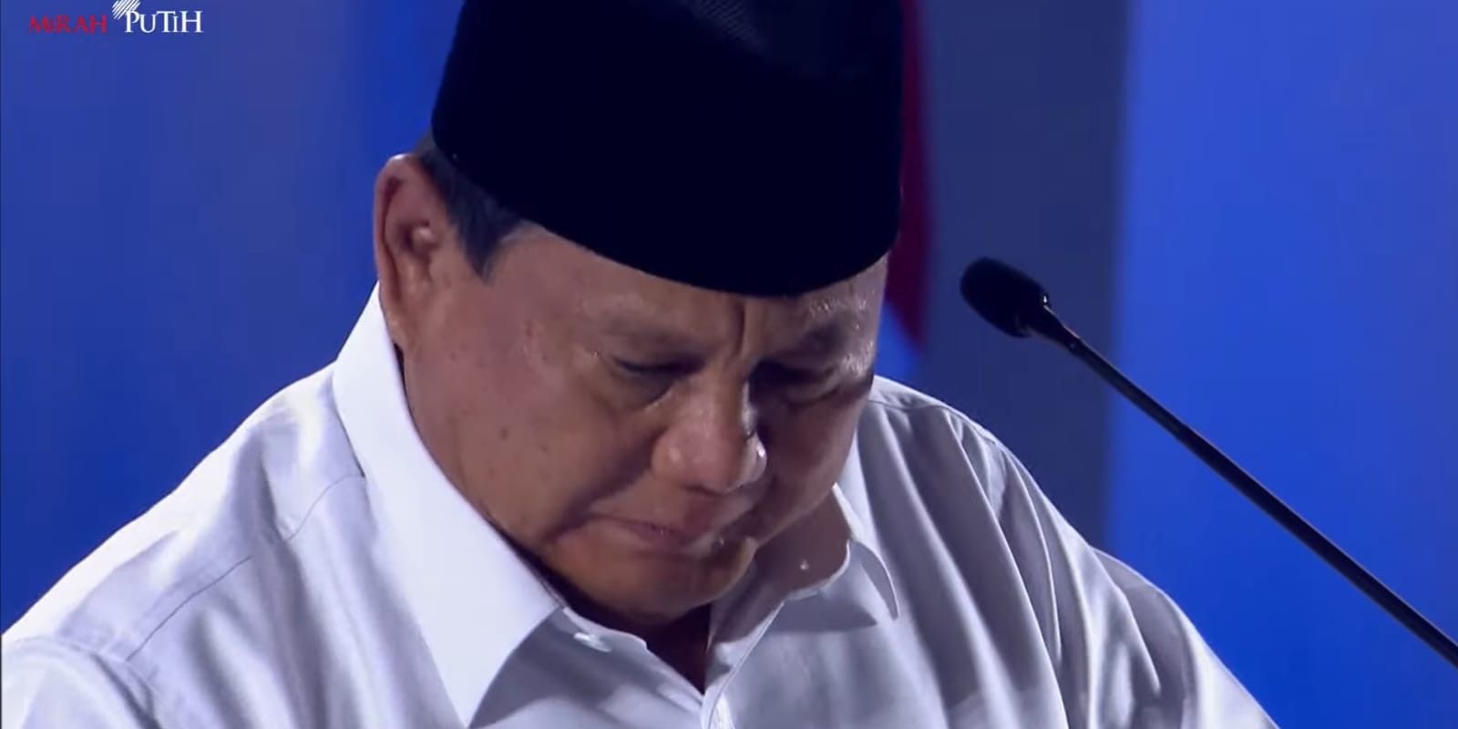 VIDEO: Diperintah Prabowo Para Jenderal-Menteri & Seskab Teddy Nyanyi, Guru Terharu Menangis