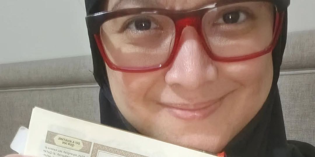 Tangis Haru Andhara Early Usai Khatam Quran Kelima Kalinya, Akui Tak Menyangka Bisa Selesai saat Adzan Magrib