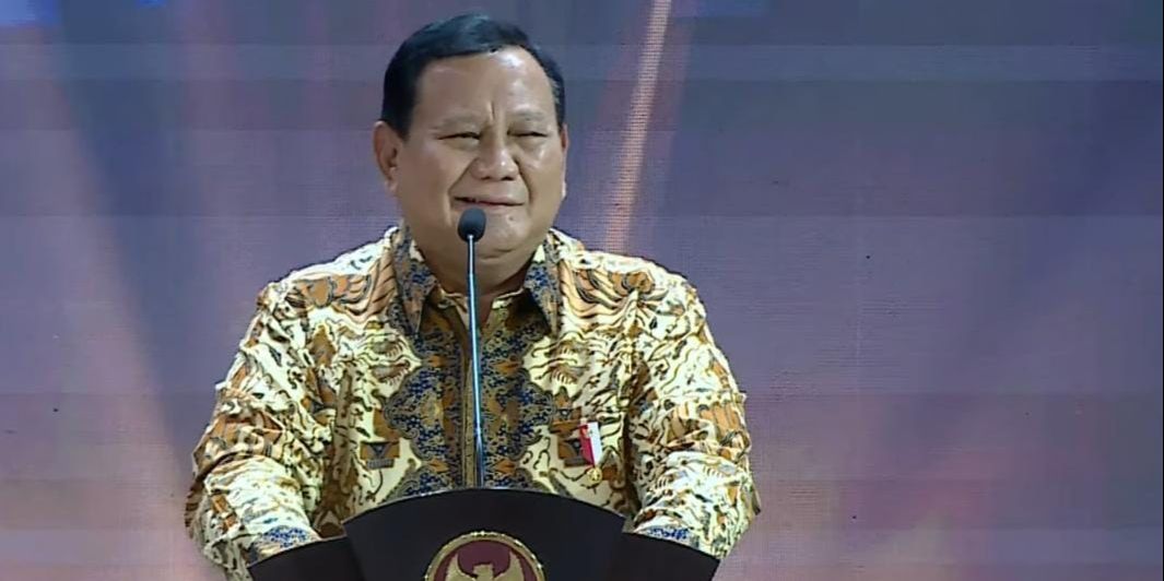 VIDEO: Menengok Gaya Panglima TNI Agus Bikin Pangling Sampai Digoda Prabowo Mirip Bankir