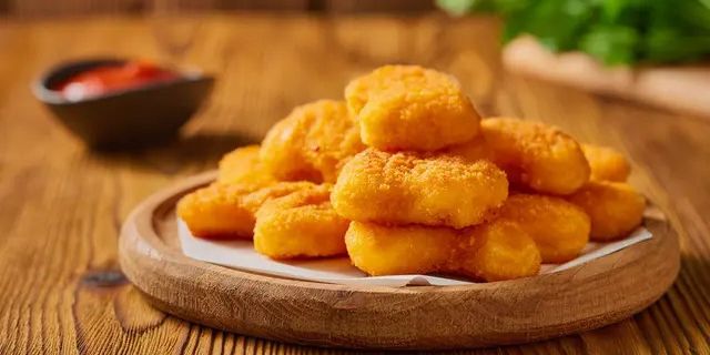 Cara Menggoreng Nugget Beku Agar Renyah Di Luar dan Empuk Di Dalam Tanpa Perlu Menunggu Lama