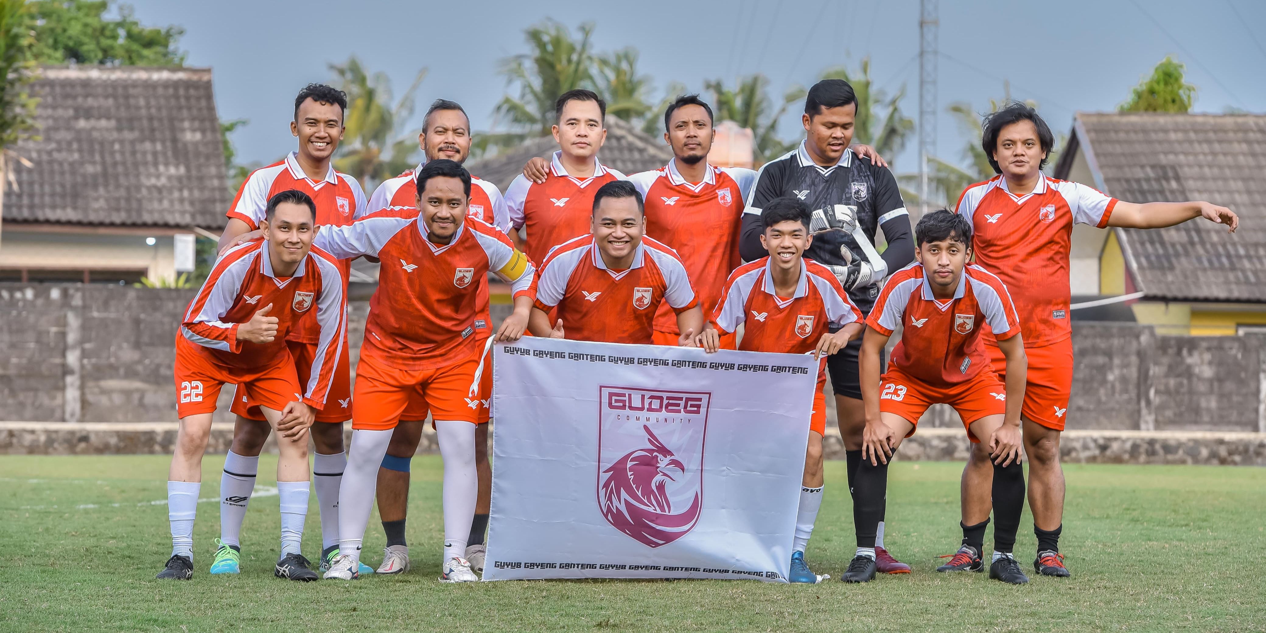 Gaya Fun Football di Jogja, Ketika Beragam Kalangan Main Bareng Tak Pandang Usia