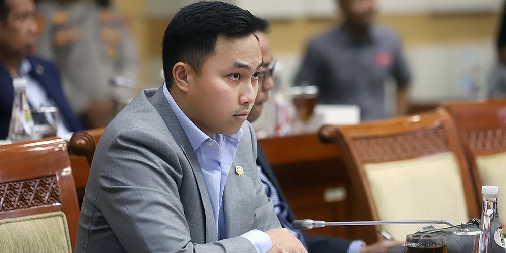 Komisi III DPR Minta Kepala PPATK Pastikan Anak Buahnya Tak Bekingi Judi Online