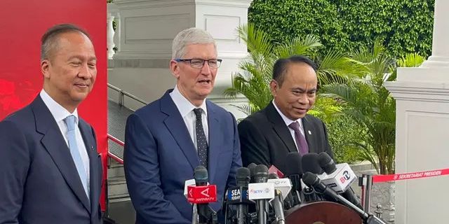 Anggota DPR Kritik Keras Apple Bilang ke Budi Arie Investasi Tim Cook Bak Kacang: Kita Bukan Monyet!