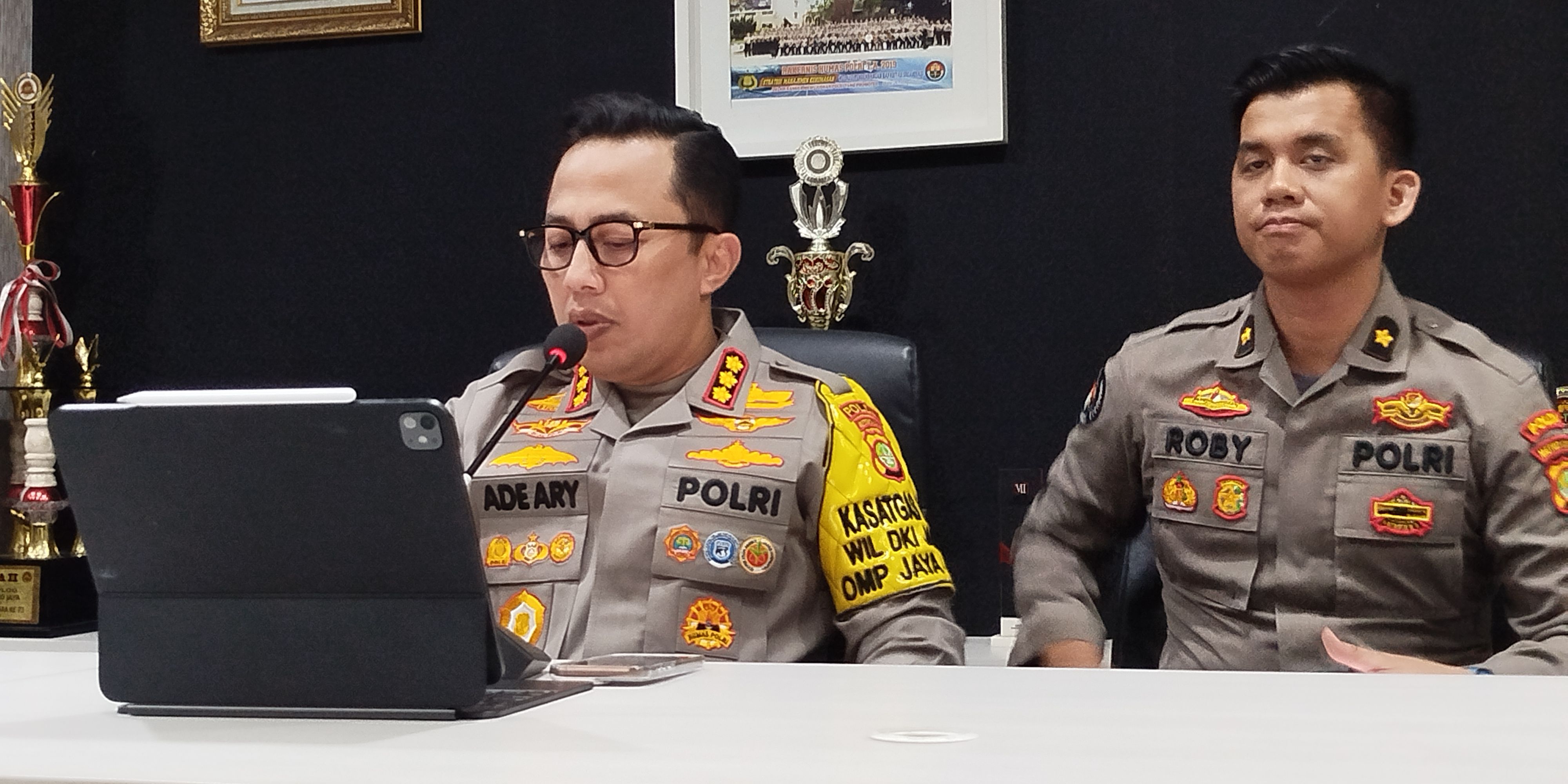 Polisi Geledah 2 Money Changer Terkait Kasus Judi Online Pegawai Komdigi