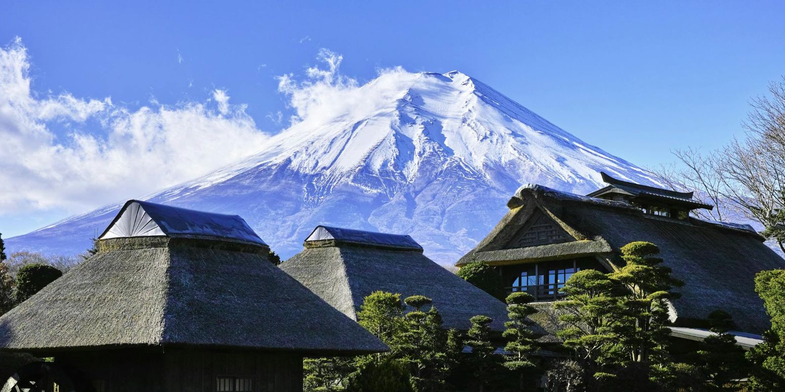 Akhirnya Salju Gunung Fuji Terlihat