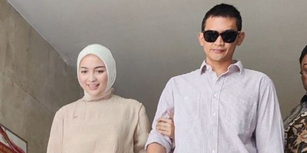 Senyum Manis Citra Kirana saat Dampingi Rezky Aditya Hadapi Kasus Dugaan Penelantaran Anak: Dapat Julukan Istri Panutan