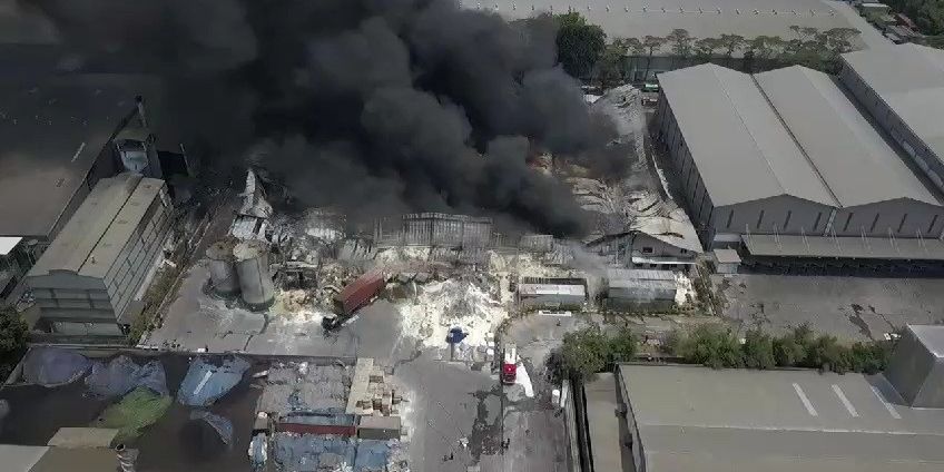 Belum Beroperasi Pascaterbakar, Perusahaan Pakan Ternak Bekasi Diingatkan Tetap Bayarkan Hak Pegawai