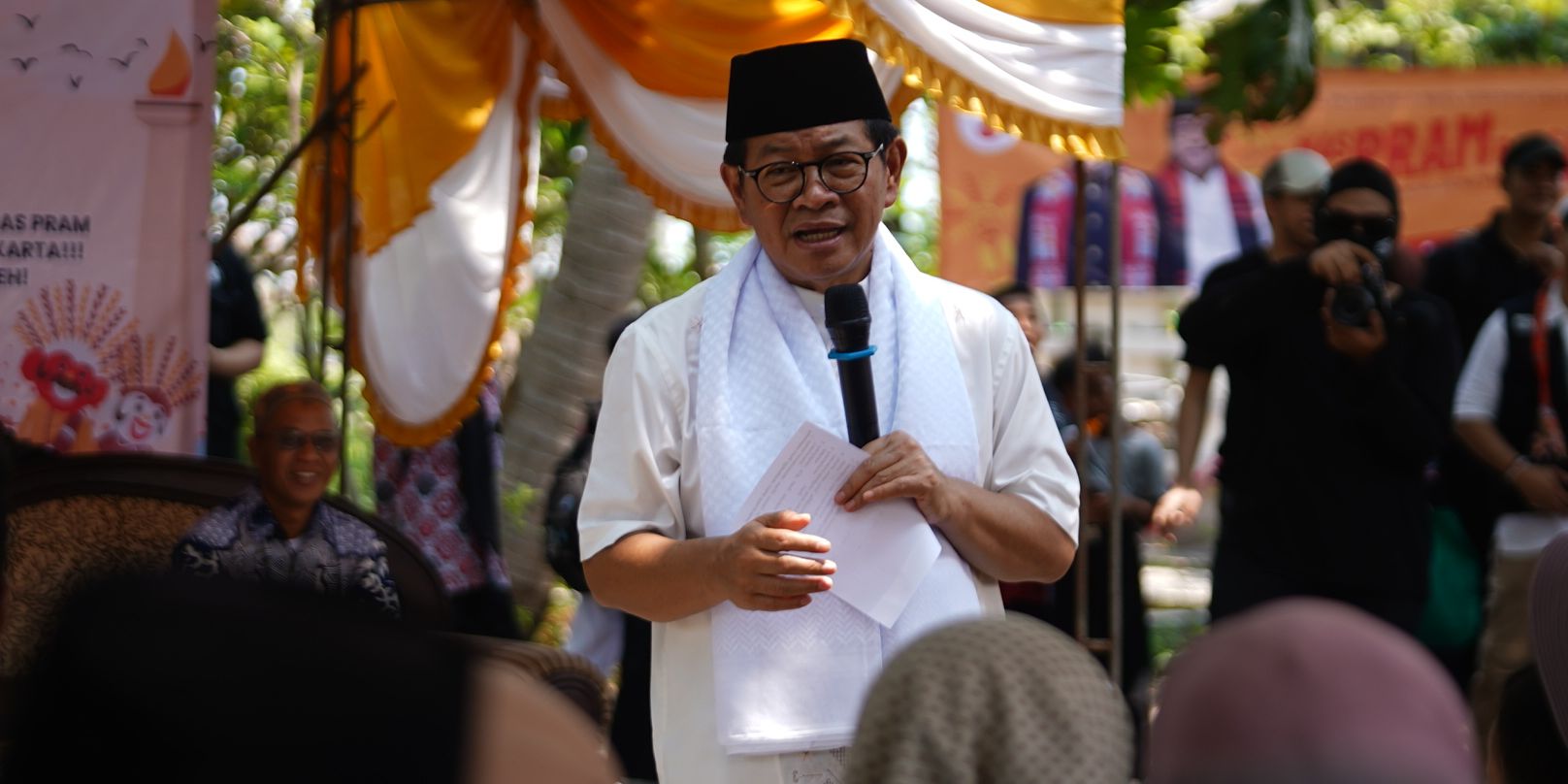 Sambangi Pulau Seribu, Pramono Anung Wacanakan Bahan Bakar Apung untuk Nelayan