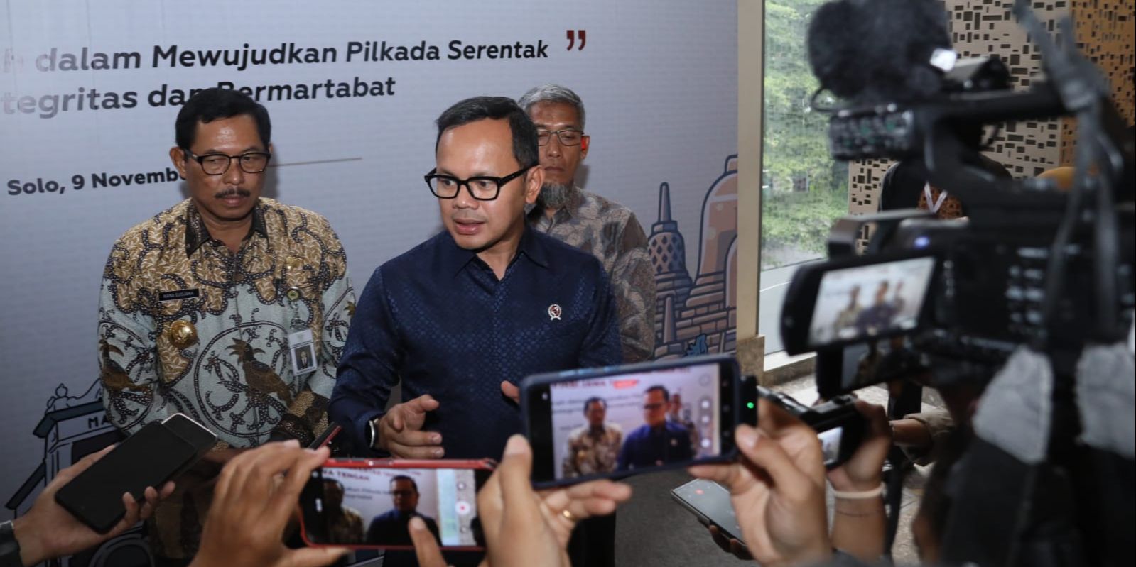 Wamendagri Bima Arya Dorong Pemda Jaga Stabilitas Politik dan Keamanan di Masa Pilkada